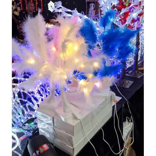 Lampka z piór drzewko choinka na biurko LED niebieska