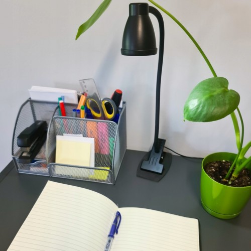 Lampka biurkowa szkolna na klips biurko nocna USB