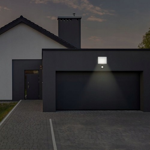 Naświetlacz LED Halogen Reflektor Zewnętrzny z Czujnikiem Ruchu 30W