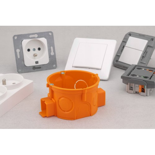 Puszka elektryczna podtynkowa płytka łączeniowa szeregowa  60 mm z wkrętami